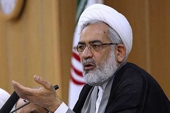 در صنعت خودروسازی کشور دست‌های پشت پرده‌ وجود دارد