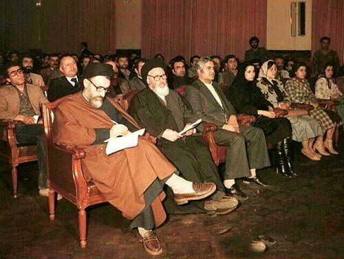 نحوه برخورد شهید بهشتی و طالقانی با زنان بی‌حجاب به روایت تصویر