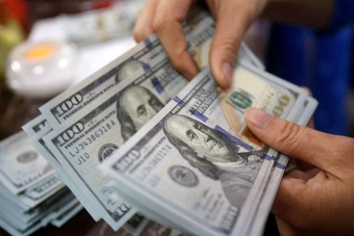 دلار از تهران به سلیمانیه قاچاق می‌شود