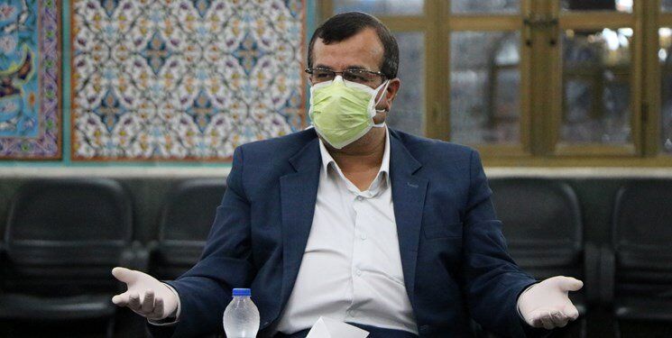 لباس شخصی‌ها به ماشین حامل دختر بستکی شلیک کرده‌اند؛ درست نیست تقصیر را گردن مردم بیاندازیم