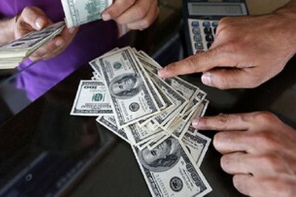 قیمت دلار امروز یکشنبه ۱۵ شهریور ۱۴۰۵ / دلار در بازار آزاد چند شد؟