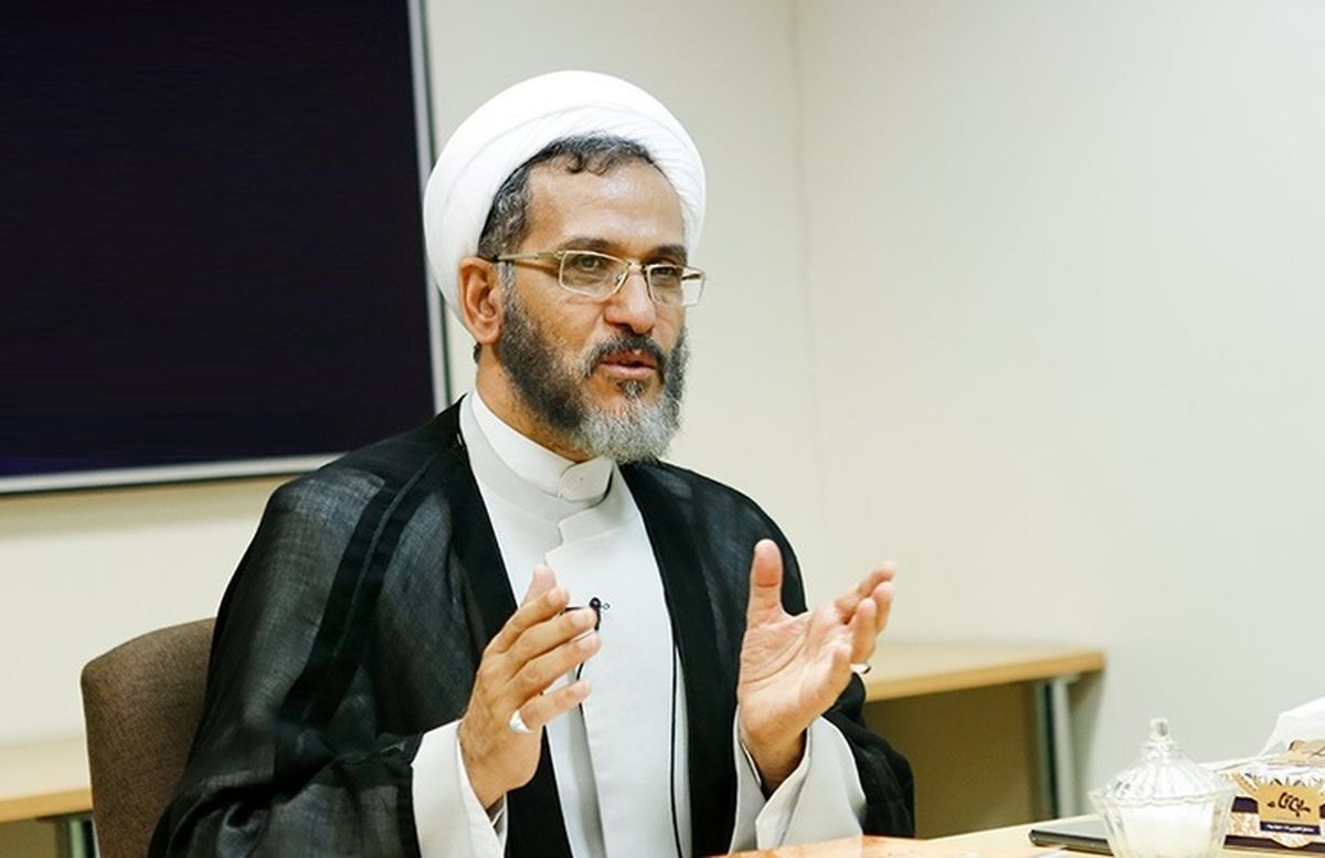 کاش متولیان به نام امربه‌معروف و نهی‌از‌منکر این همه هزینه برای نظام تولید نمی‌کردند