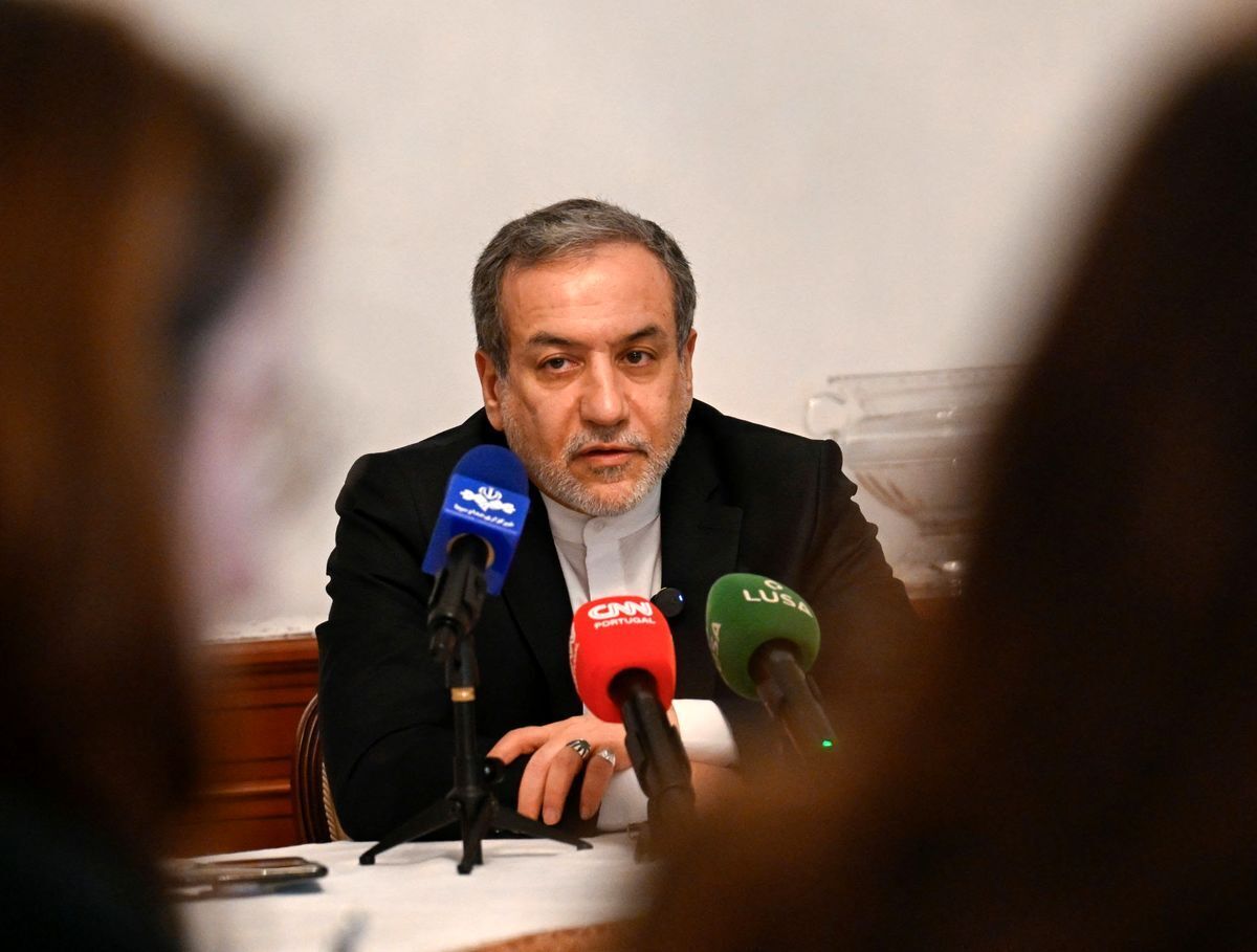 عراقچی: ایران در کنار ملت‌های مسلمان در مقابله با تهدیدات منطقه ایستاده است