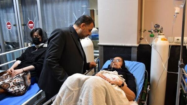 جزئیات بررسی مسمومیت دانش‌آموزان؛ در کمتر از ۱۰ درصد از دانش‌آموزان عوامل محرک تنفسی وجود داشته، بقیه عوامل هیجانی و استرسی بوده