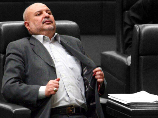 تذکر روزنامه اصولگرا به دولت درباره بودجه؛ در ۱۴۰۲ جراحی اقتصادی نکنید