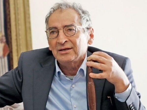 دیگر عملا کسی برای مجلس تره هم خرد نمی‌کند