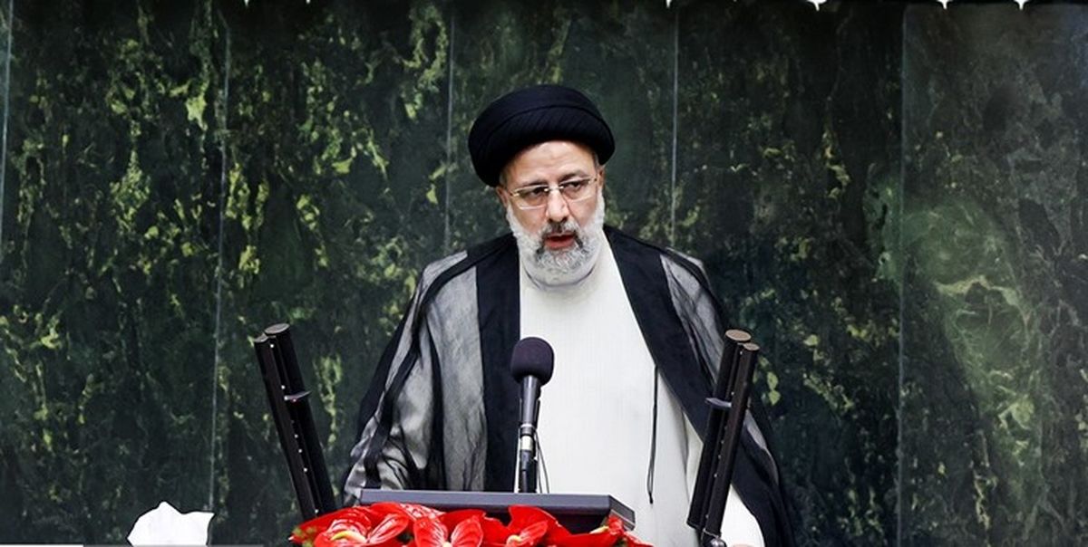 رئیسی فردا (یکشنبه) برای دفاع از بودجه 1402 به بهارستان میرود