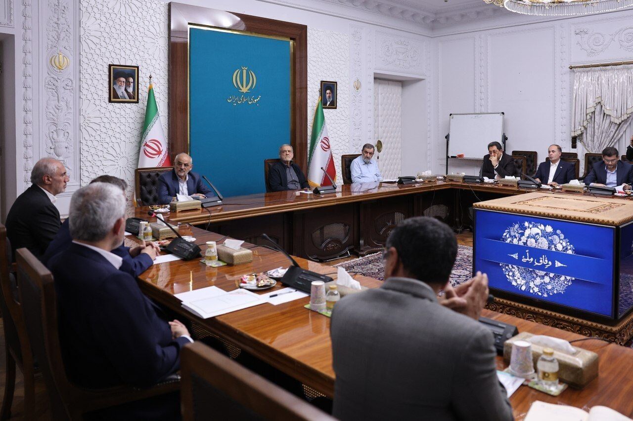 آرایش جدید اقتصادی دولت برای مدیریت شرایط ویژه کشور؛ تأکید بر ثبات بازار ارز و تقویت تاب‌آوری اقتصاد