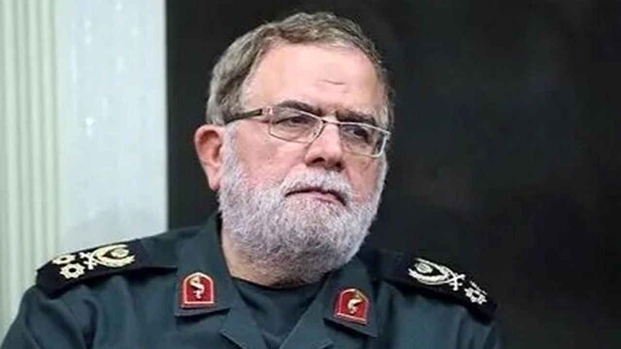 سرلشکر ایزدی: جمهوری اسلامی الگو شده استباید تلاش کنیم تا انتظارات به حق مردم برآورده شود