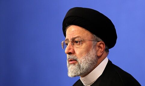 طعنه سنگین داماد حسن روحانی به رئیسی+ عکس