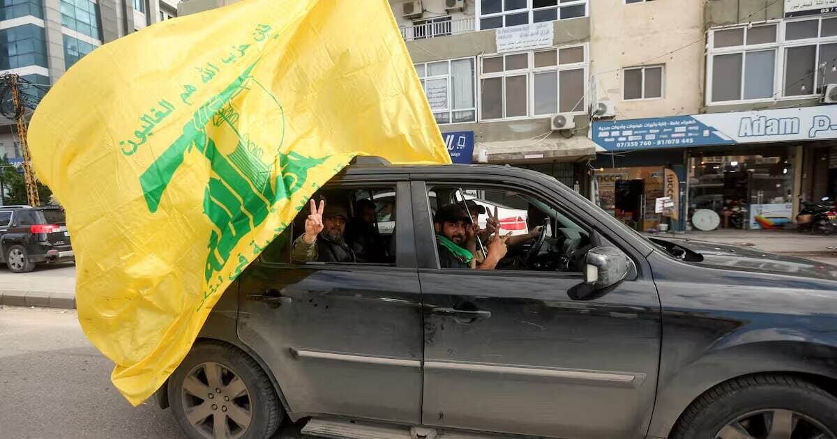 ادعای شبکه سعودی: حزب‌الله پیشنهاد آمریکا را پذیرفت/ آماده خودداری از هدف قرار دادن اسرائیل در ازای توقف حملات به حومه جنوبی بیروت