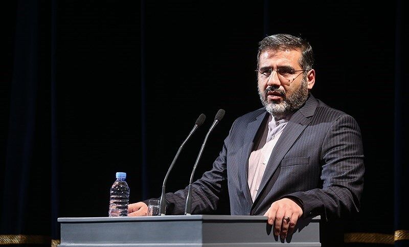 وزیر ارشاد باز هم تهدید کرد/ با نمایش فیلم‌های بدون مجوز در خارج از کشور مماشات نمی‌کنیم