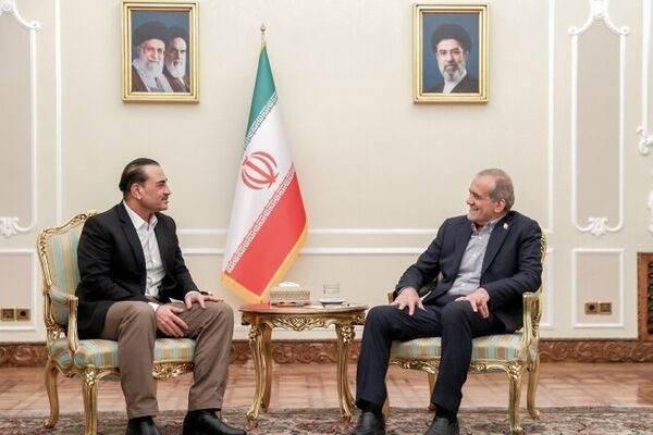 پزشکیان: آمریکا برای تعامل با ایران باید رویکرد خود را تغییر دهد
