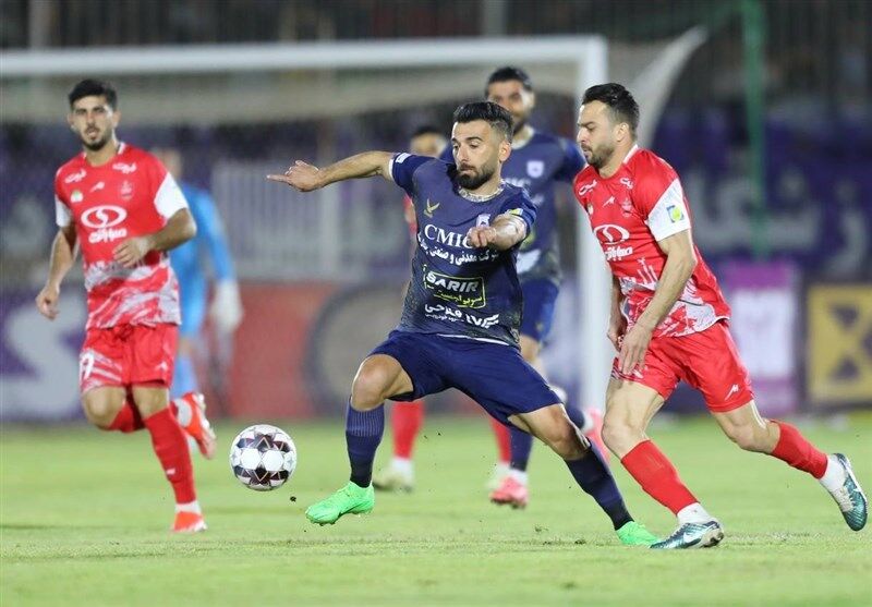محمود کلهر: برد پرسپولیس باعث استرس مدعیان شد!/ علیپور شایستگی دعوت به تیم ملی را دارد