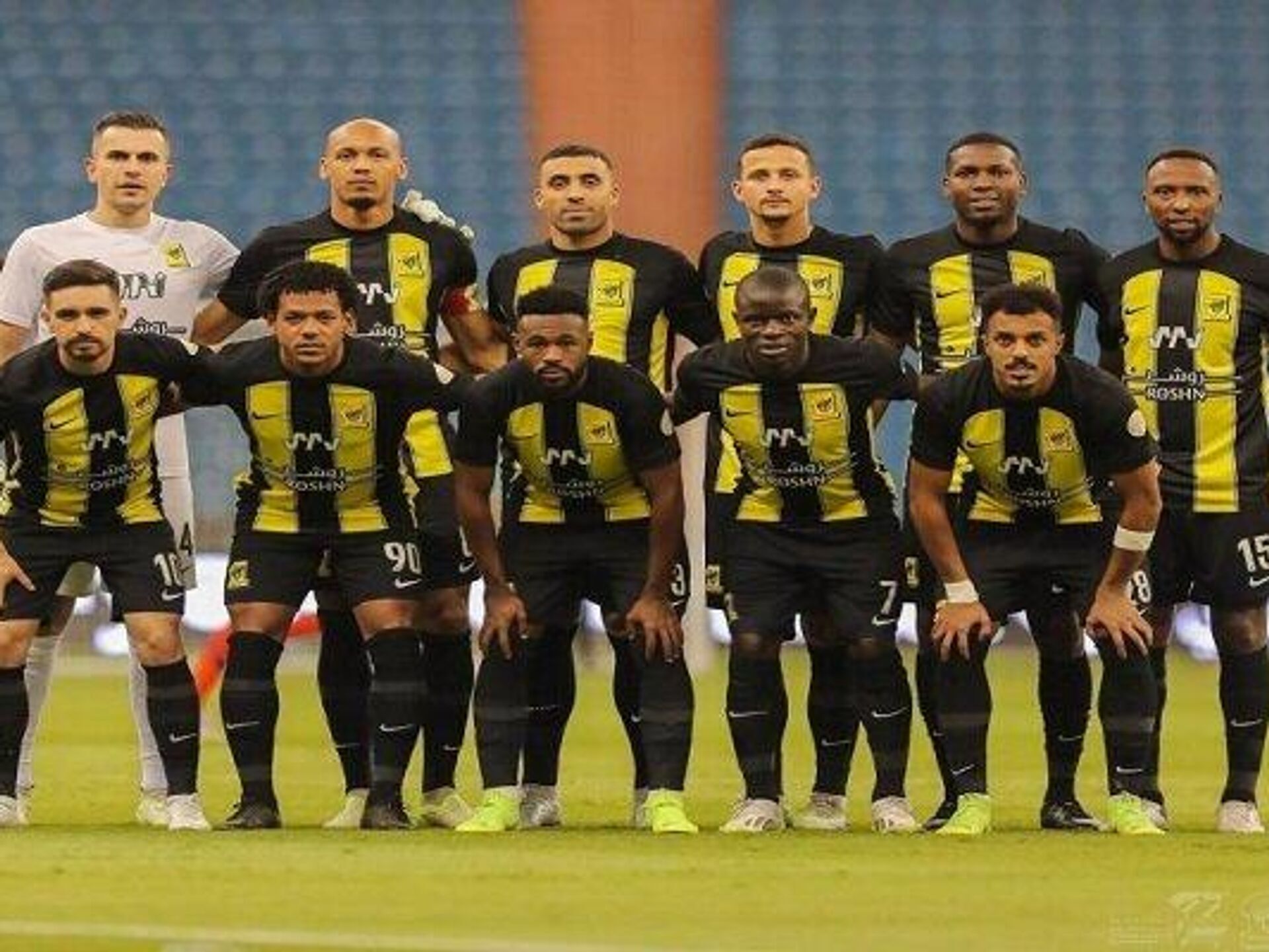 ببینید | تصاویر خروج تیم الاتحاد از ورزشگاه نقش جهان اصفهان
