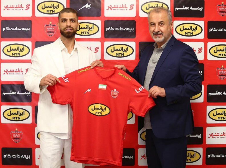 قرارداد هافبک پرسپولیس تمدید شد