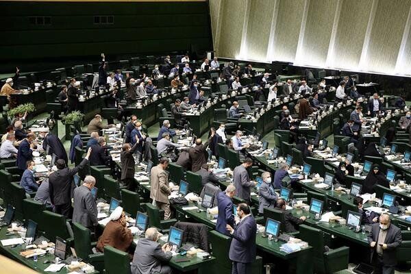 طرح شفافیت قوای سه گانه پس از نهایی شدن در کمیسیون به صحن می‌رود