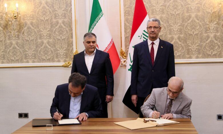 ایران و عراق چندین یادداشت تفاهم همکاری در حوزه نفت و انرژی امضا کردند
