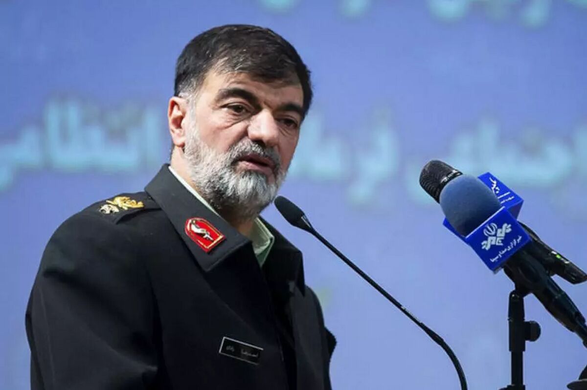 چادر بانوان پرچم کشورمان محسوب می‌شود؛ دشمن به دنبال گرفتن آن است