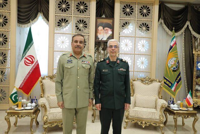 در برابر مداخلات منطقه ای رژیم اسرائیل عکس العمل نشان می دهیم