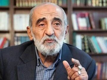 درخواست تکراری شریعتمداری برای خروج از ان‌پی‌تی: دیگر منتظر چه هستید؟! چرا هنوز هم این پا و آن پا می‌کنید؟!