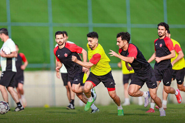 قرارداد ۵ بازیکن پرسپولیس ثبت شد