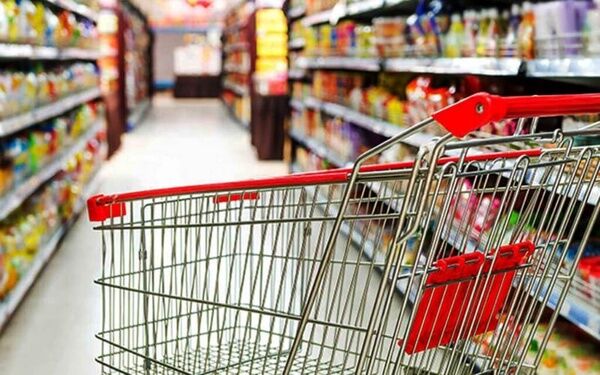 جلسه تیم اقتصادی دولت درباره سیاست‌های ارزی و معیشتی مردم