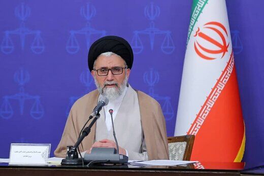 به حادثه سراوان باید نگاه ایذایی داشت