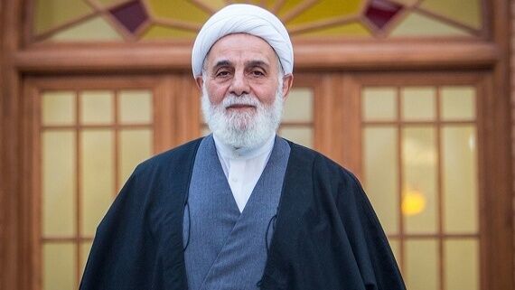 از من خواستند استخدام دولت شوم، گفتم افتخار من این است که استخدام امام حسینم