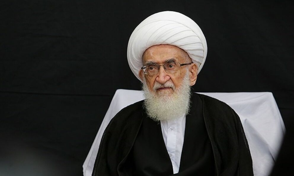 اجازه اختصاص یک سوم سهم امام جهت بازسازی منازل آسیب دیده از جنگ