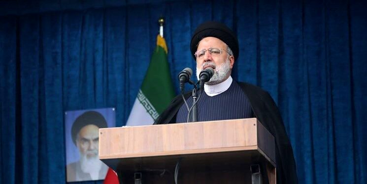 در کشور و نظام جمهوری اسلامی آزادی حقیقی وجود دارد