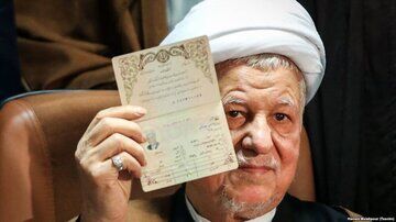 آیت‌الله هاشمی همیشه نفر دوم نظام بود اما مظلوم‌تر از شهید بهشتی بود