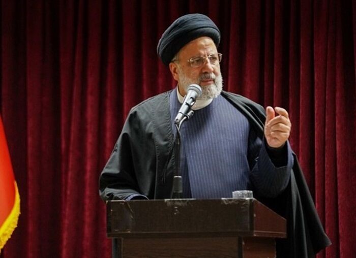 مبادا بشنوم ادارات رشوه می‌گیرند یا فساد نفوذ کرده است