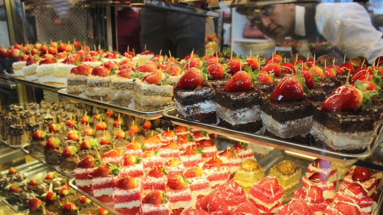 شیرینی شب یلدا گران می‌شود؟