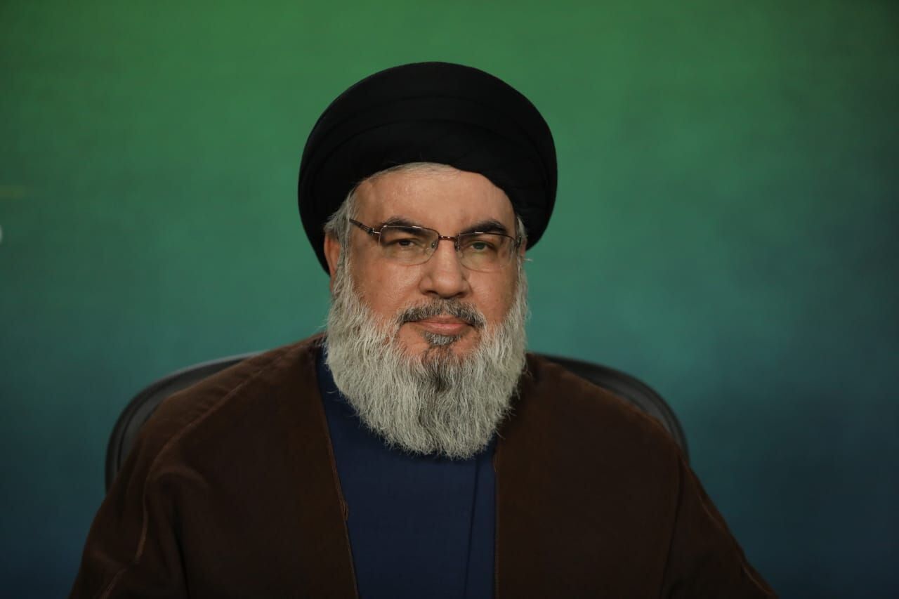 مداح سیدحسن نصرالله نفوذی اسرائیل بود؛ وقتی دنبال نفوذ می‌گردیم به کسانی که قیافه‌شان با ما فرق می‌کند نگاه نکنیم؛ بینیم چه کسی دارد حرف اسرائیل را می‌زند؟