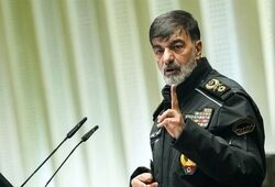 آیت‌الله سعیدی با سردار رادان تلفنی صحبت کرد / پایان شایعات درباره سلامتی فرمانده کل نیروی انتظامی