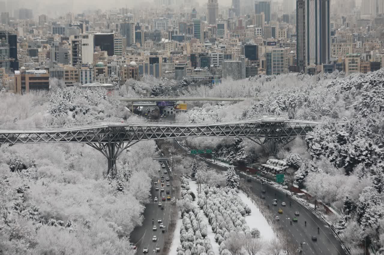 بارش برف و باران تا پنجشنبه ادامه دارد؛ تهران سرد می‌شود