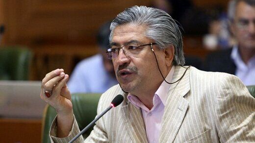 دولت فعلی بیشتر متکی به شعار و ظرفیت های پوپولیستی است