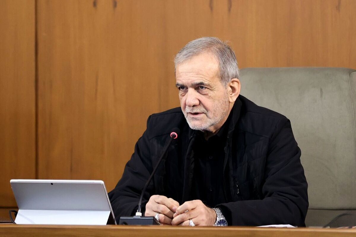 تجدید نظر در مکان‌یابی صنایع؛ پیشنهاد پزشکیان برای حل معضل کم‌آبی