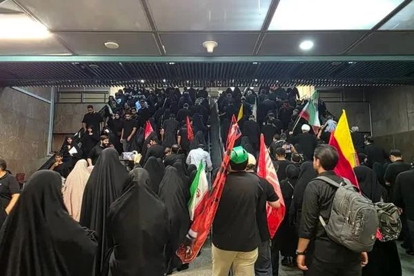 شهرداری تهران: ۱۰ میلیون سفر در مراسم وداع امام شهید با مترو تهران ثبت شد
