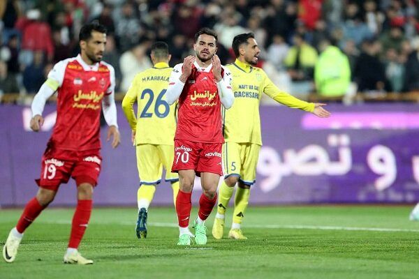 یک پرسپولیسی شاکی شد؛ اورونوف را گُنده نکنید