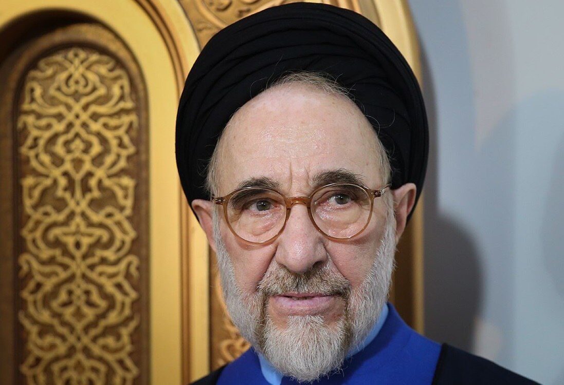 روایت ابطحی از دوم خرداد سال ۷۶ برای نسل جدید؛ اولین انتخاباتی بود که در تاریخ ماندگار شد + عکس