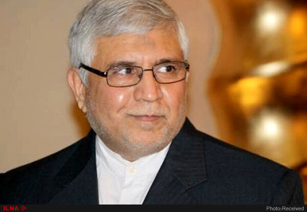 اقدام اخیر آذربایجان به معنای فاصله‌گرفتن از اقدامات دیپلماتیک است؛ ایران همچنان خویشتن‌دار بماند