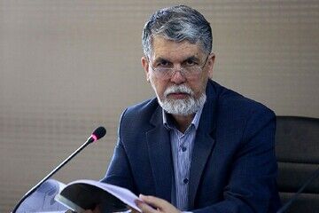 واکنش وزیر ارشاد به توهین به فردوسی؛ می‌خواهند با کارهای ناشایست دیده شوند + ویدئو 