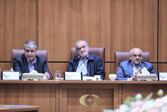 اسلامی: انرژی هسته‌ای، نیرویی برای زندگی است نه تهدیدی برای جهان؛ هدف‌گذاری برای تولید ۲۰ هزار مگاوات برق هسته‌ای در کشور