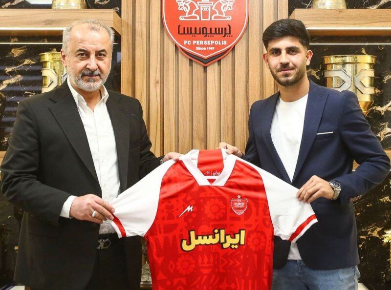 خدابنده‌لو به آرزوی دوران کودکی‌اش رسید/ اولین تصویر از هافبک جدید با پیراهن پرسپولیس