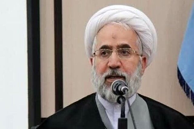 ببینید | ماشین‌هایی در پارکینگ خودروها وجود دارد که از سال ۶۹ هنوز ترخیص نشده‌ و پوسیده‌اند!