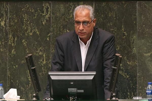 اجاره خانه صدای نماینده مجلس را هم درآورد ؛ هیات رییسه برای نمایندگان مستاجر کاری کند!+ ویدئو