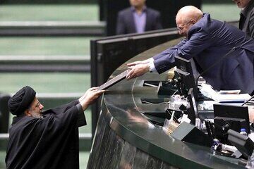 نمی‌توانستیم کشور را بدون برنامه اداره کنیم؛ قانون برنامه ششم را تمدید کردیم