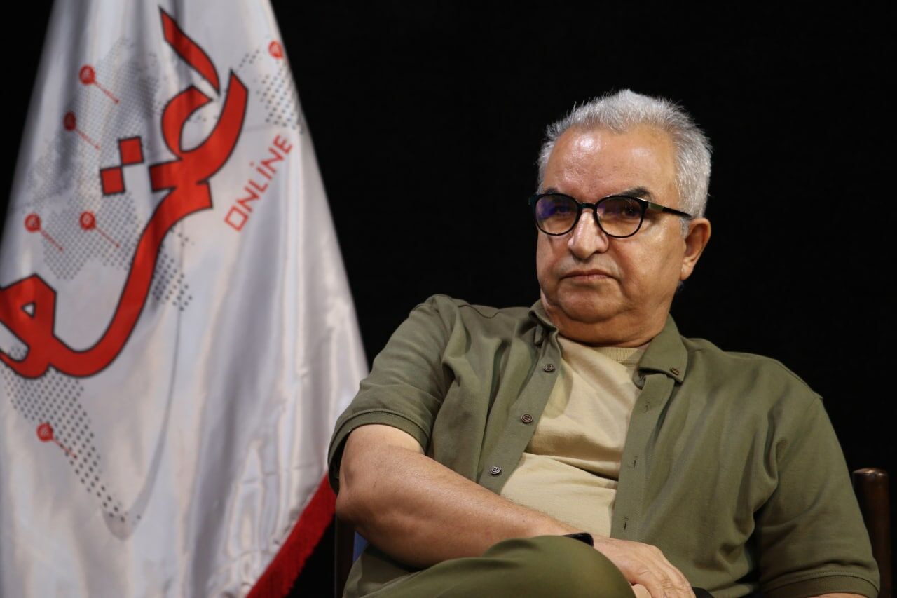 چرا نظام مقتدری که الان با آمریکا درمی‌افتد، باید حسی به وجود بیاورد که از دو سینماگر واهمه دارد؟